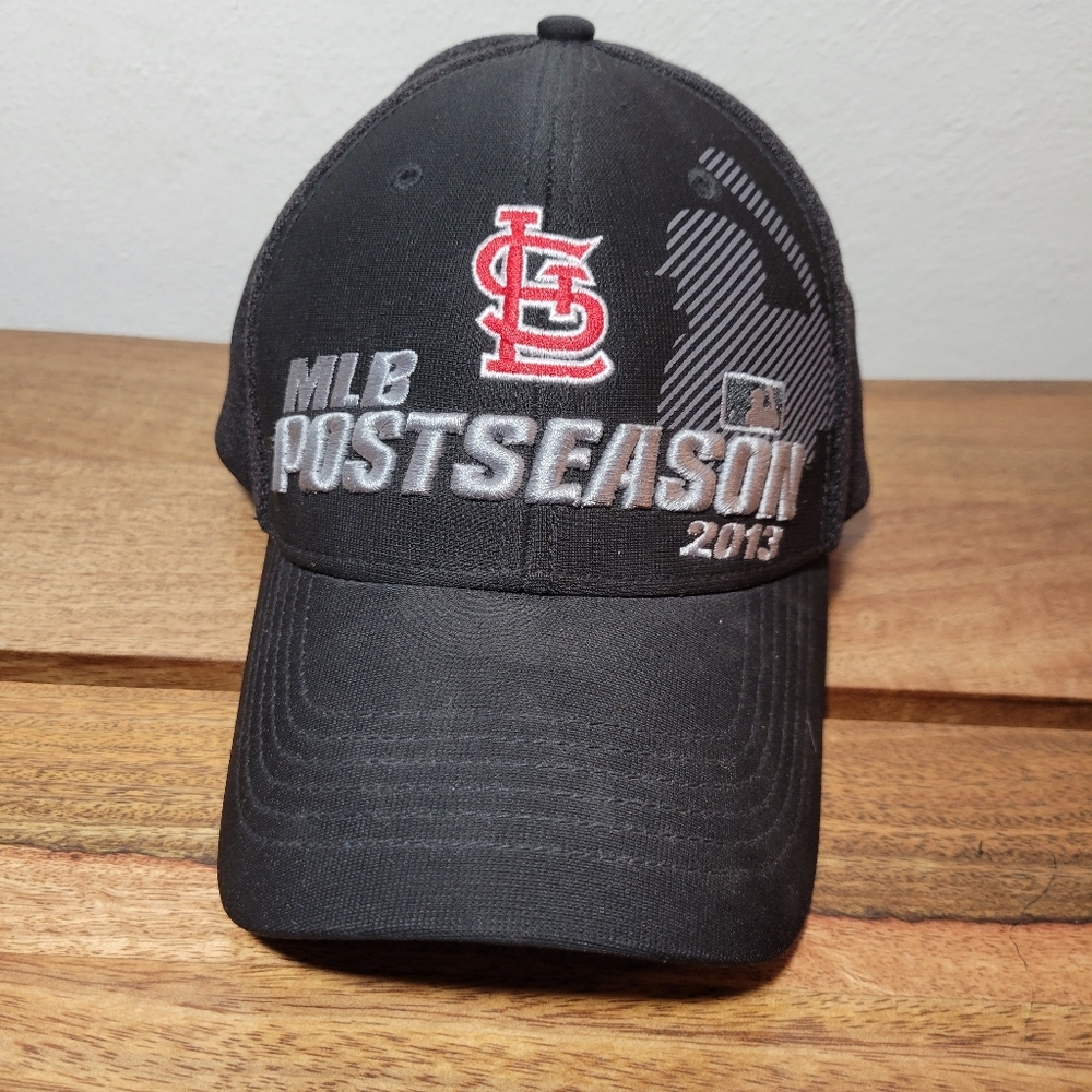 Sr. Louis Cardinals post season 2013 black baseball cap